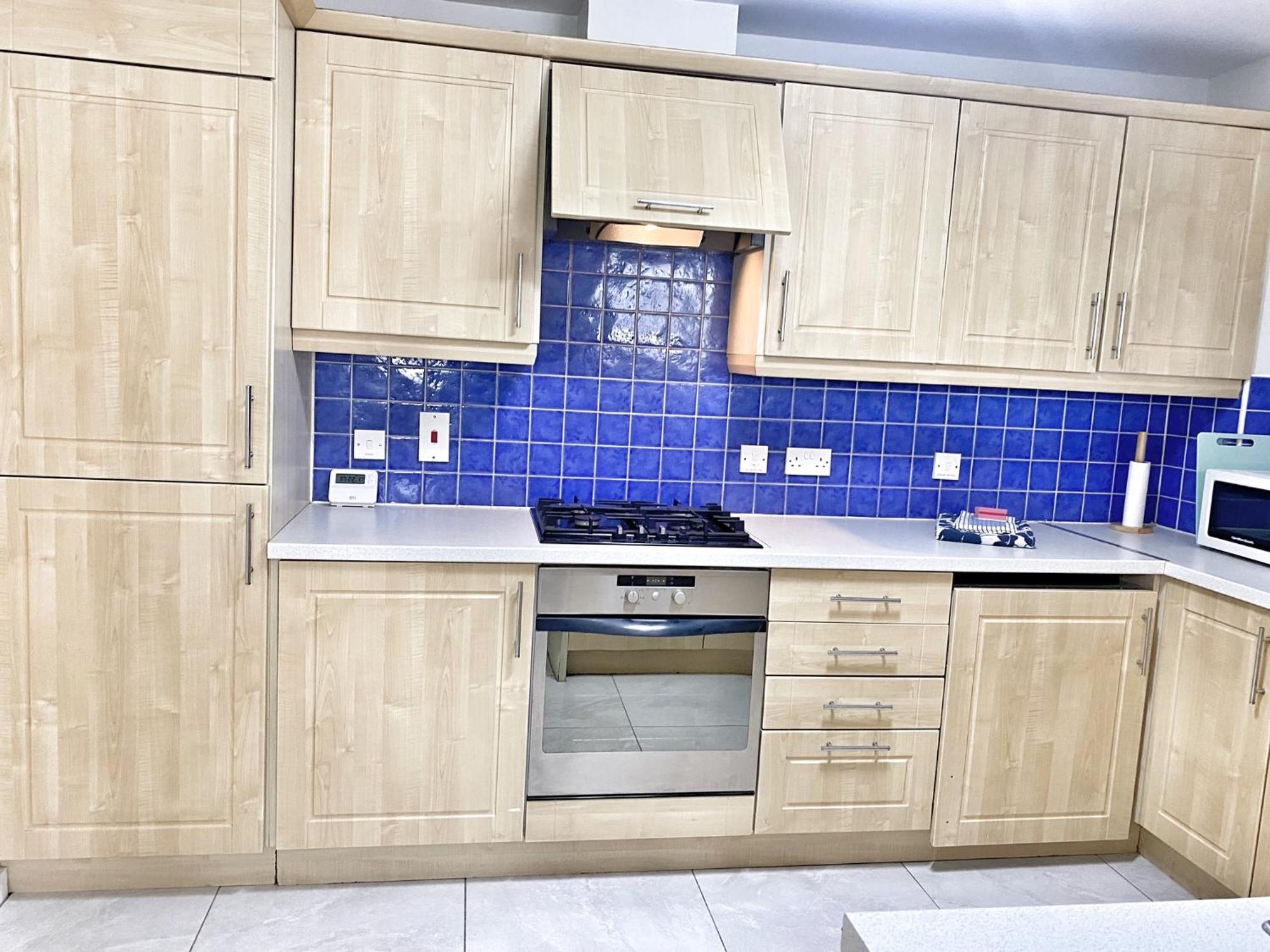2 Bed City Centre Apt, Free Parking - Albert Clock, Customs House 贝尔法斯特 外观 照片
